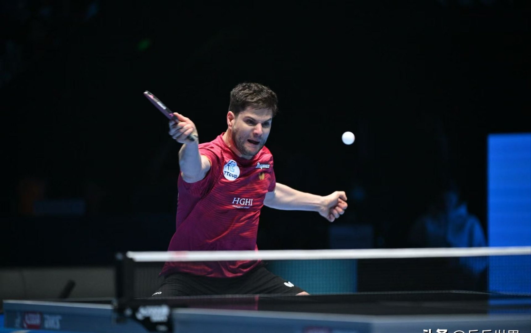 英国乒乓球队完胜波兰乒乓球队，奥恰洛夫关键制胜的简单介绍