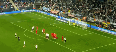 关于欧洲预赛风云再起，名将频频造点的信息