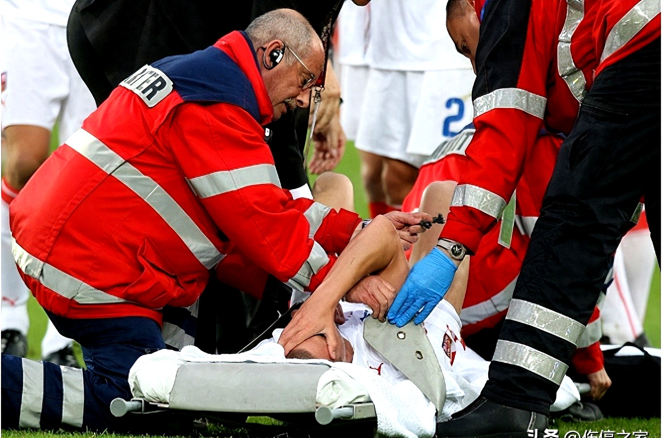 亚眠遭遇主场失利，面临考验