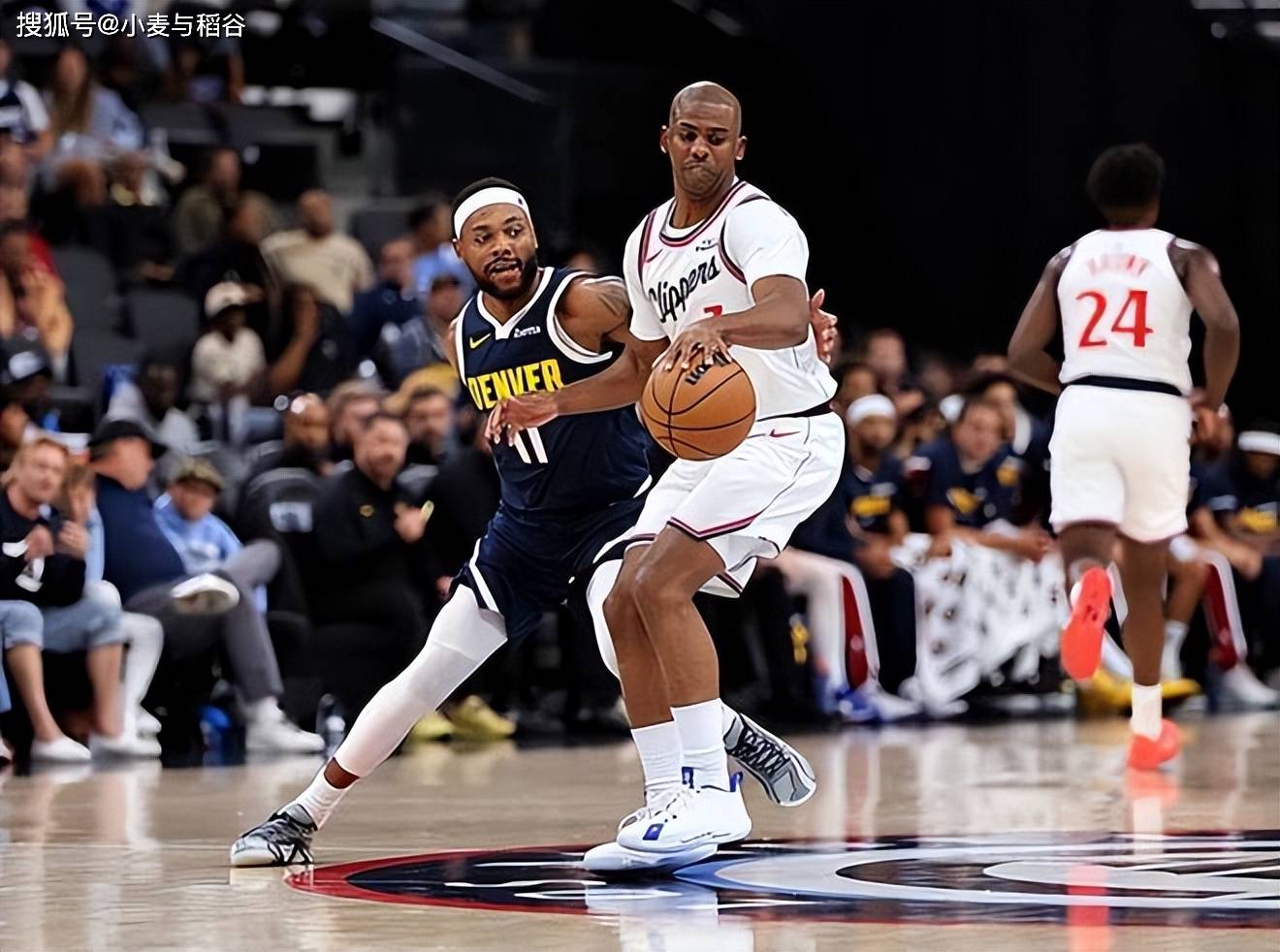 克里斯保罗大号三双，领导球队战胜对手的简单介绍