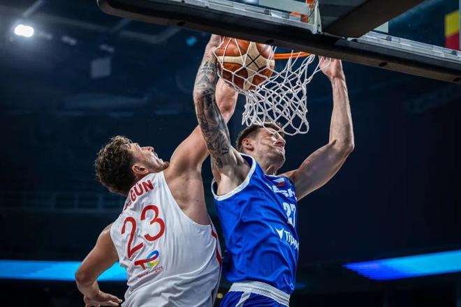 捷克队强大攻击力,晋级欧锦赛决赛的简单介绍 捷克队强大攻击力,晋级欧锦赛决赛的简单介绍