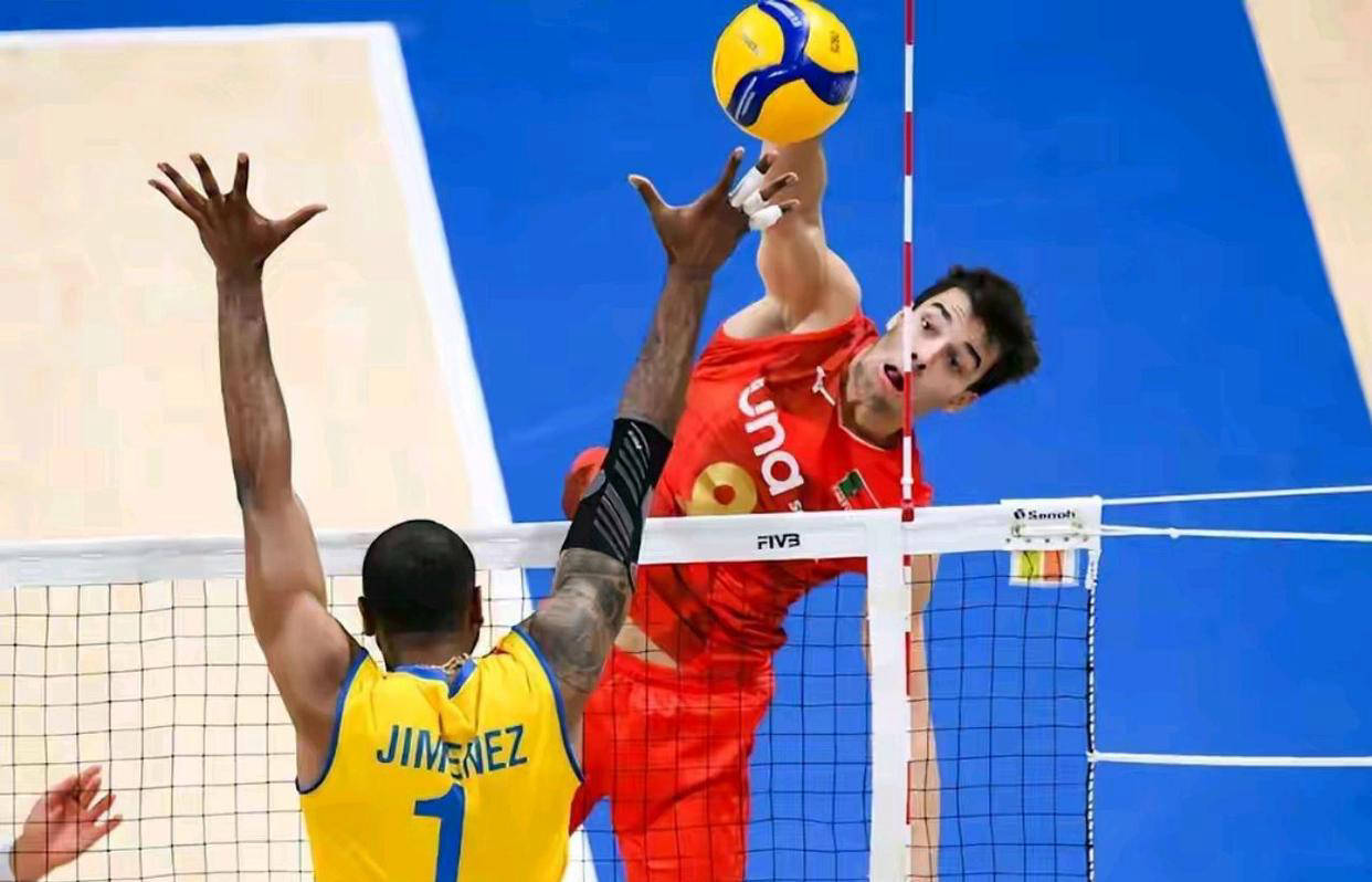 包含斯洛文尼亚再度淘汰对手，成功晋级四强的词条