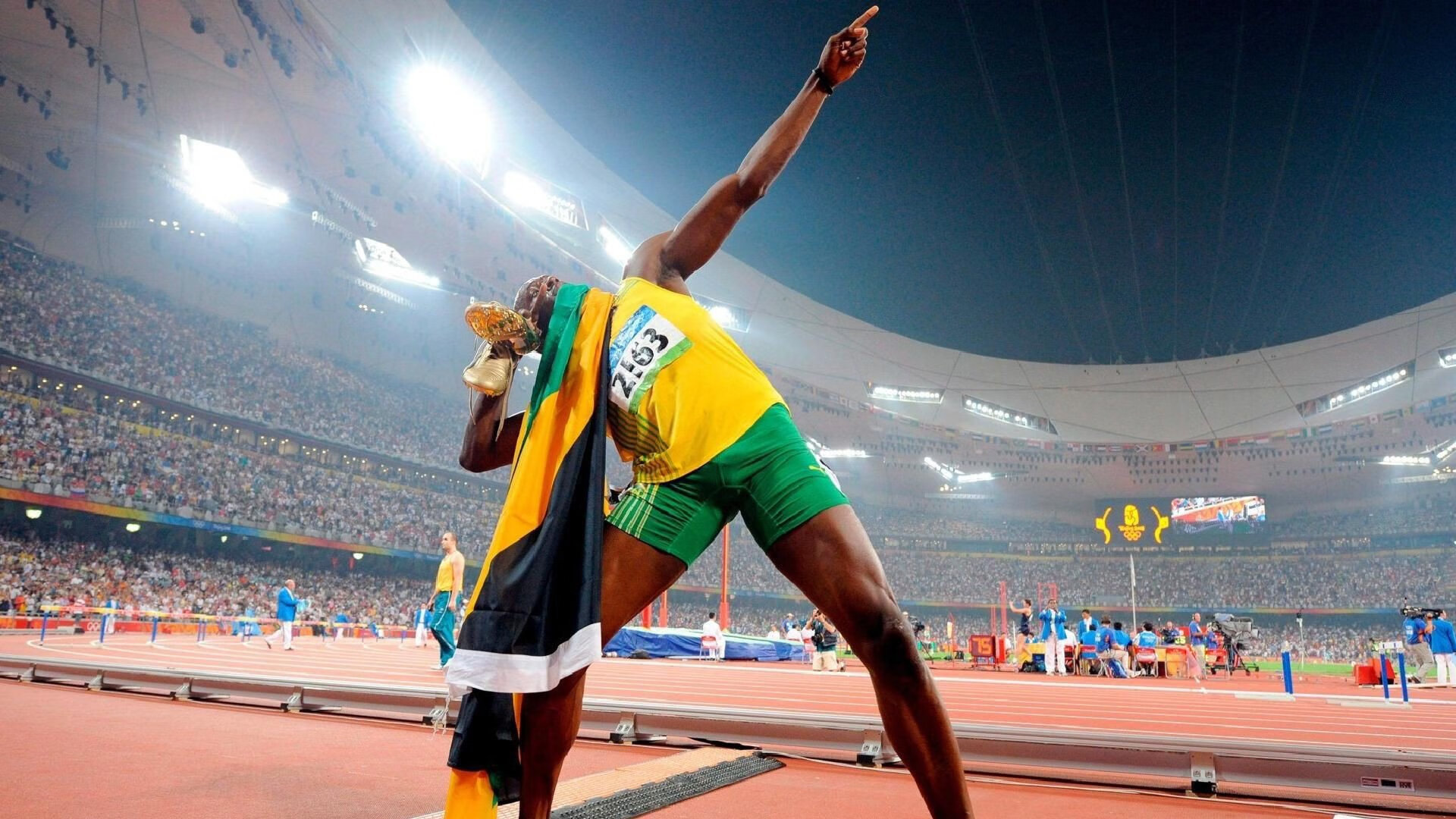 奥运周期关键战之夜，巴尔韦德防守端锁死对手，诠释现代足球的战术革命