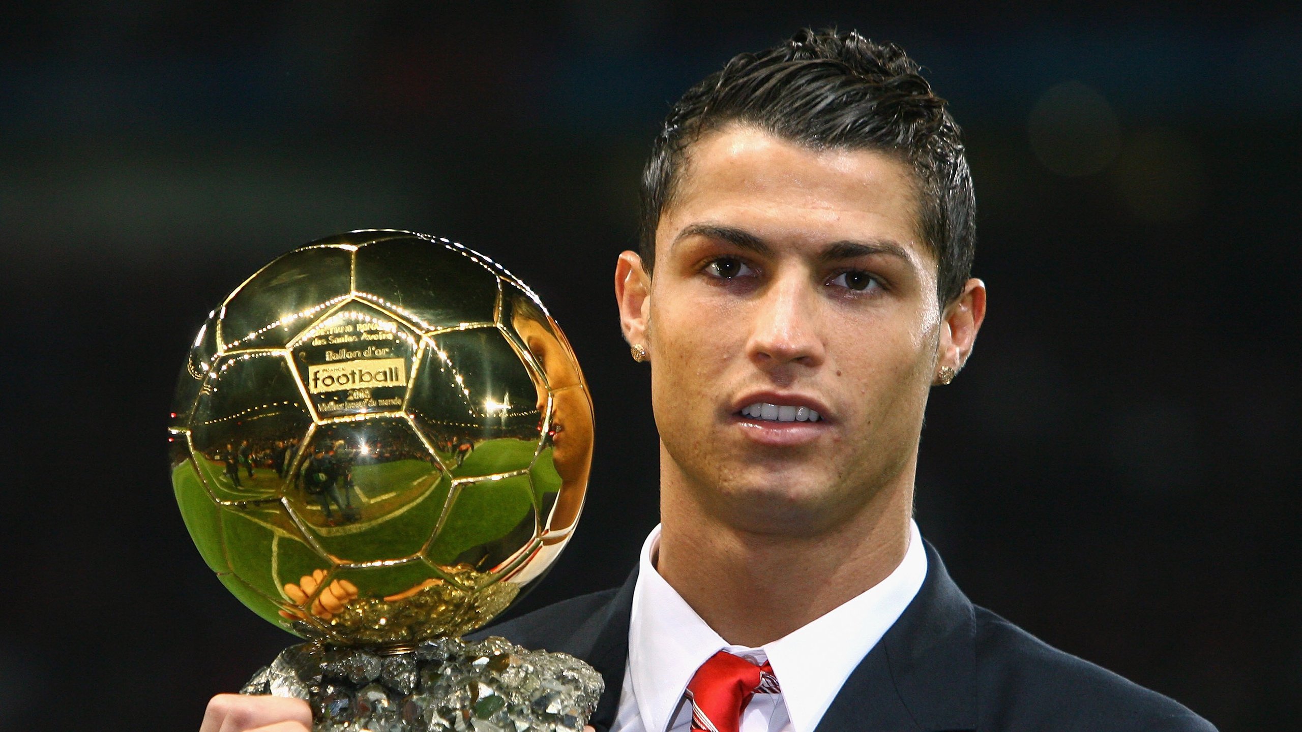 波斯铁骑遭遇加勒比风暴，恩佐终场绝杀改写命运